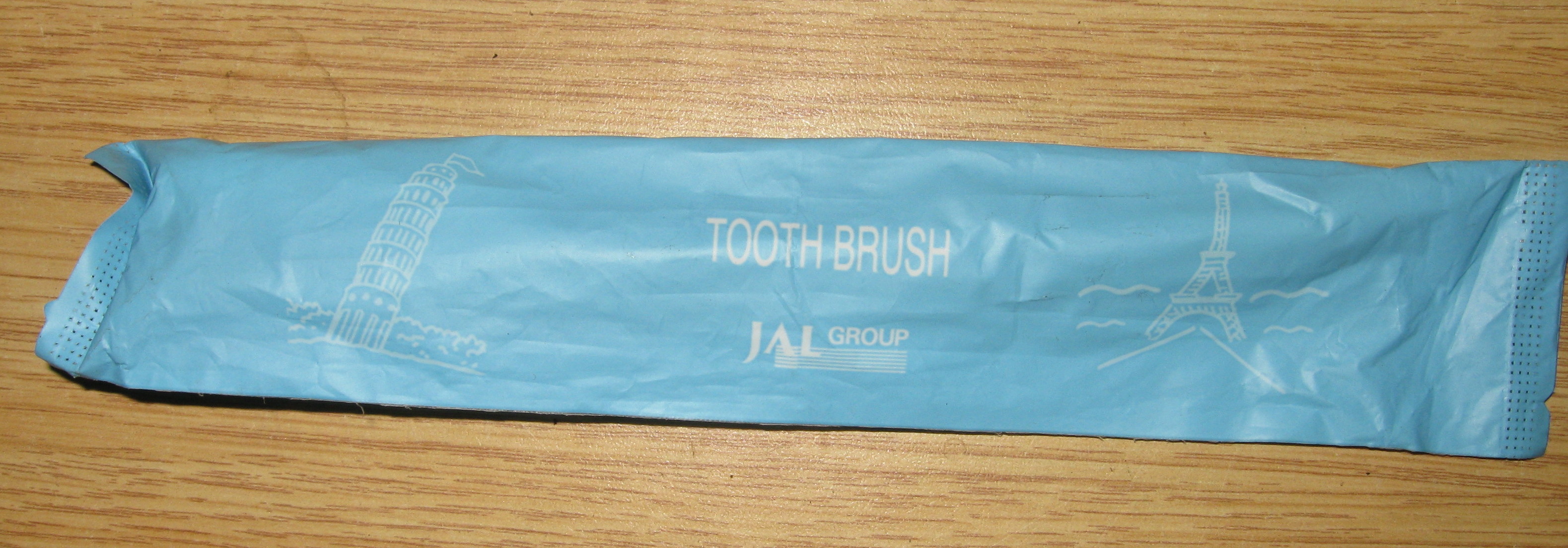 Japan Airlines Tooth brush and paste